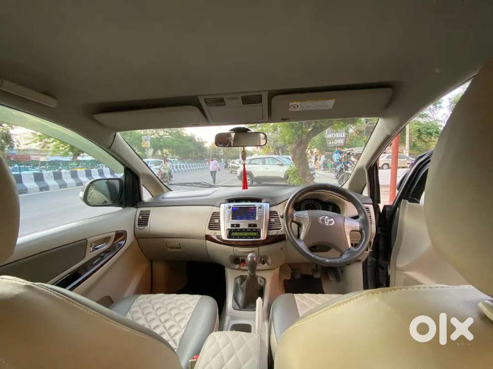 Toyota Innova 2013 Diesel Well Maintained