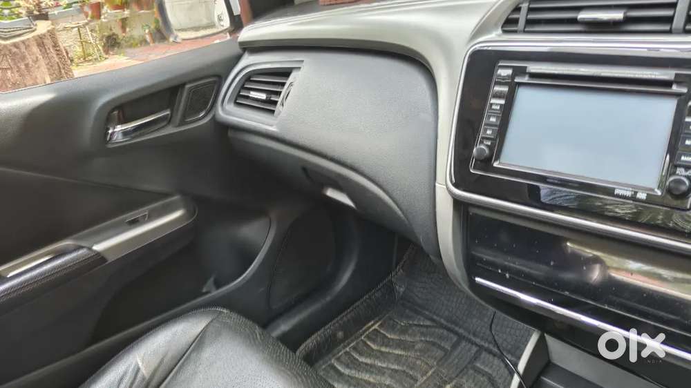 Honda City 1.5 Vx Petrol 2016 Mint Condition,