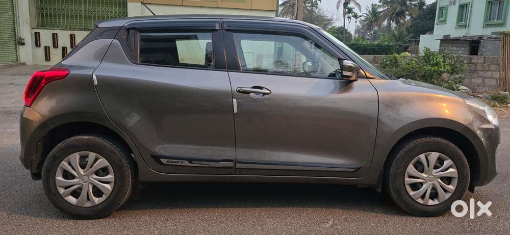 Maruti Suzuki New-gen Swift Vxi, 2020, Petrol