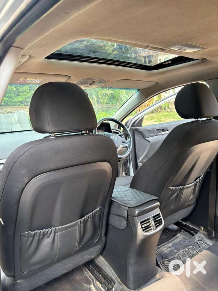 Hyundai Elantra 2019 Petrol Well Maintained