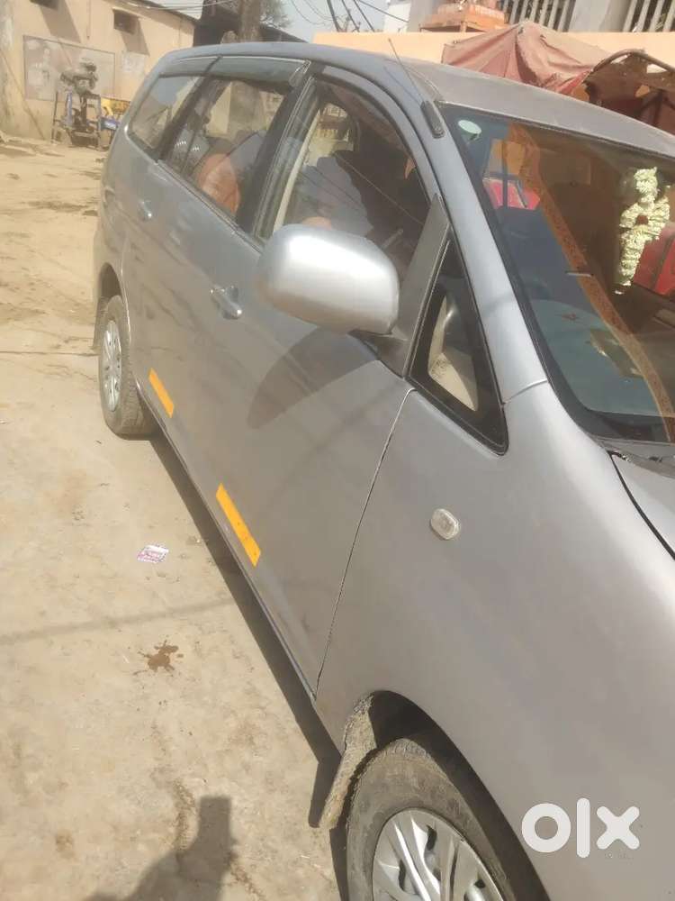 Toyota Innova Diesel 2016 Third Owner