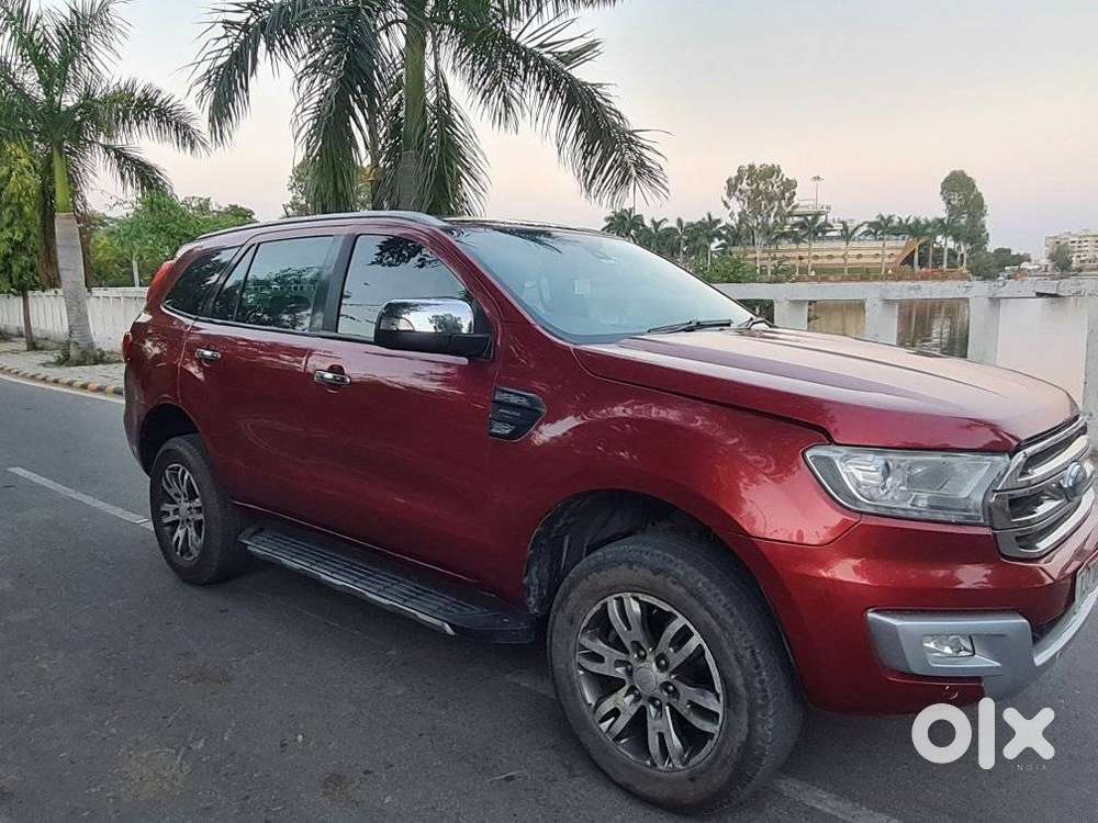 Ford Endeavour 2.2 Titanium At 4x2 Sunroof, 2018, Diesel