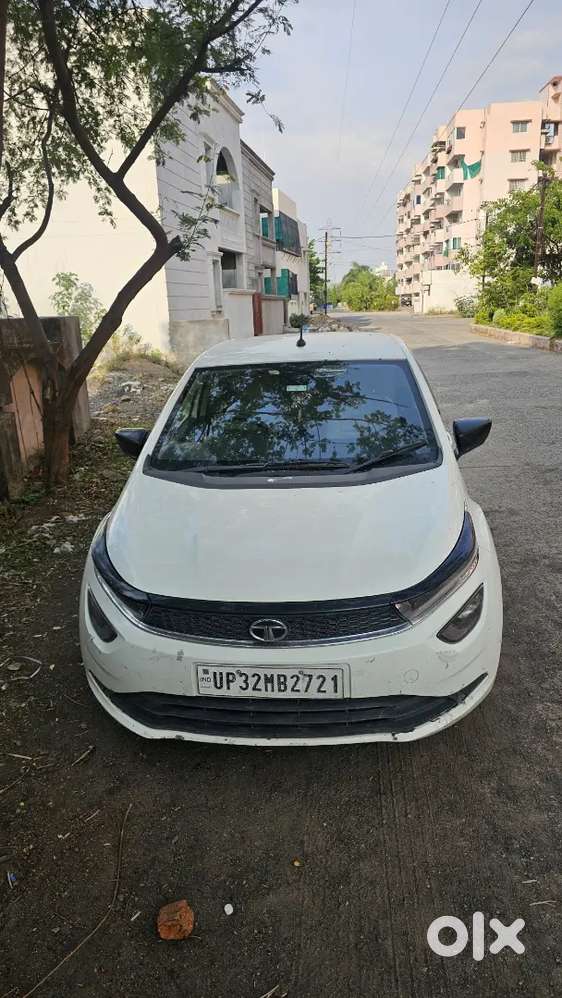 Tata Altroz 2021 June Petrol Well Maintained