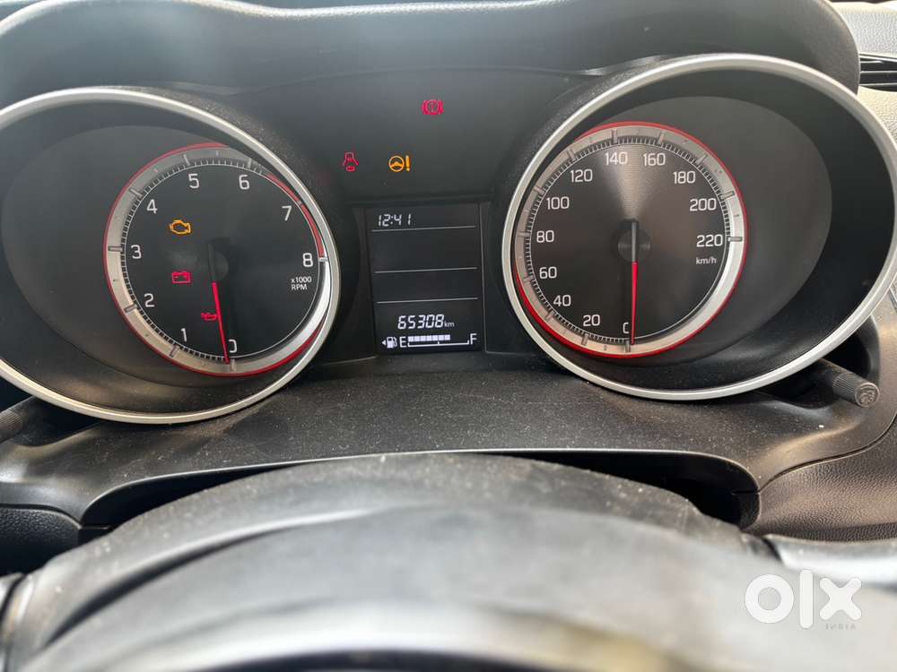 Maruti Suzuki Swift Petrol 2019