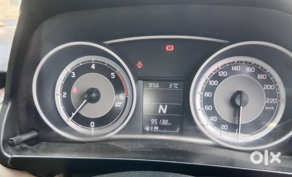 Maruti Suzuki Swift Dzire Amt Zdi, 2017, Diesel