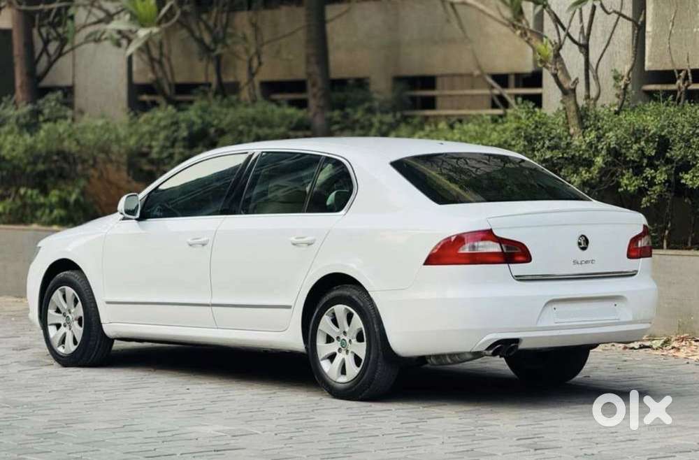Skoda Superb 1.8 Tsi Mt, 2011, Petrol