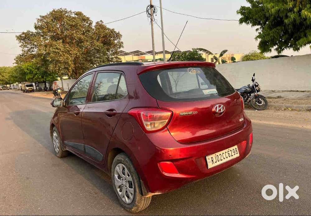 Hyundai Grand I10 2013-2016 Sportz, 2015, Diesel