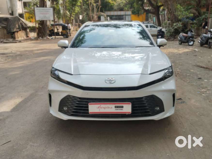 Toyota Camry Hybrid, 2025, Petrol