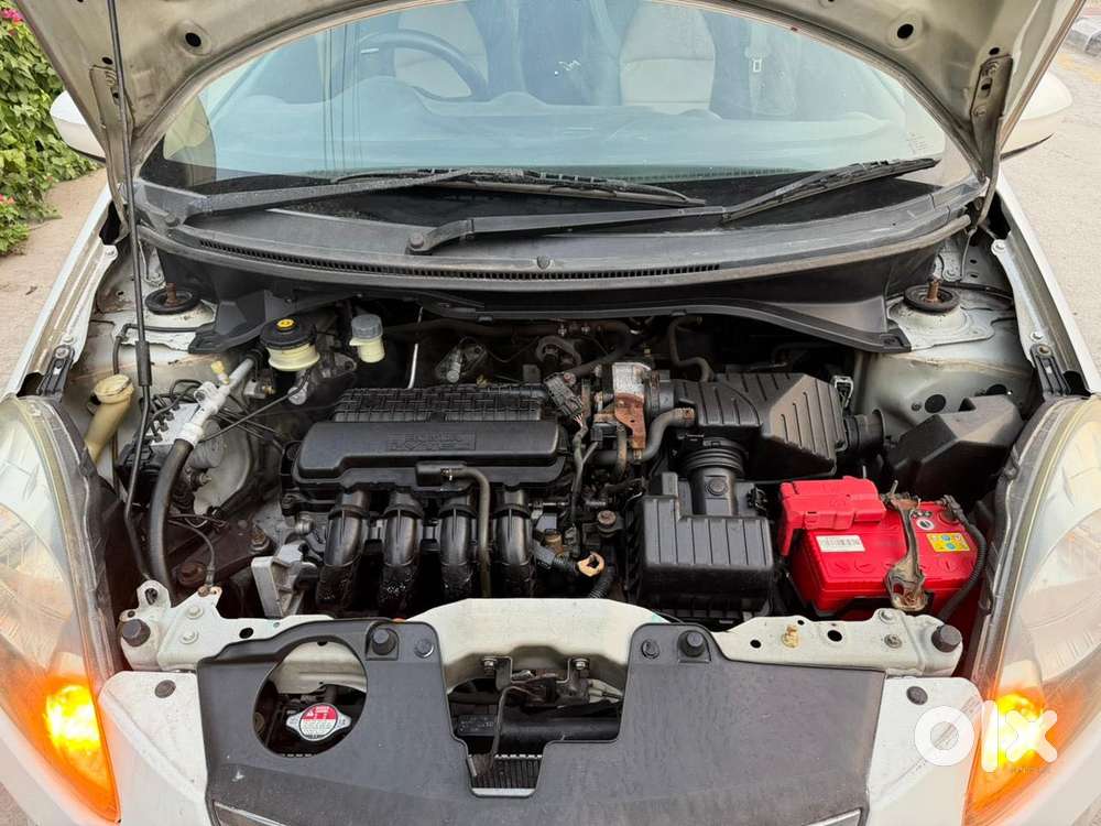 Honda Brio 2011-2013 V Mt, 2013, Petrol