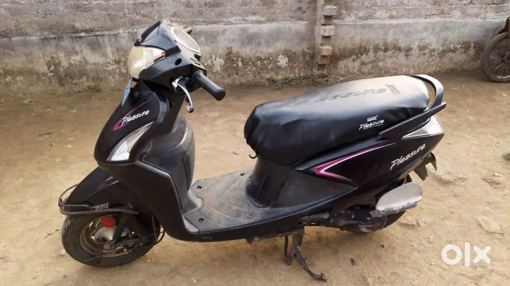 Hero Pleasure With Good Condition - Scooters in Vedvyas, Rourkela ...