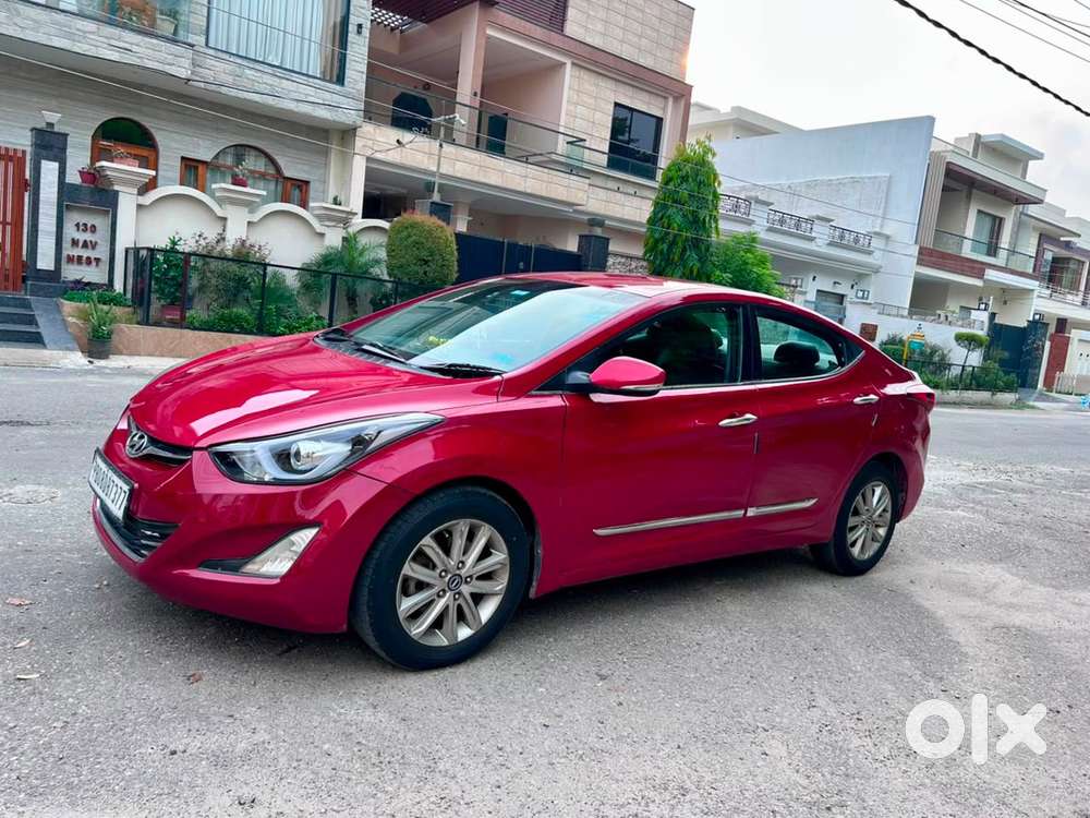 Hyundai Elantra Petrol 2015 Automatic Top Model Ventialed Seats