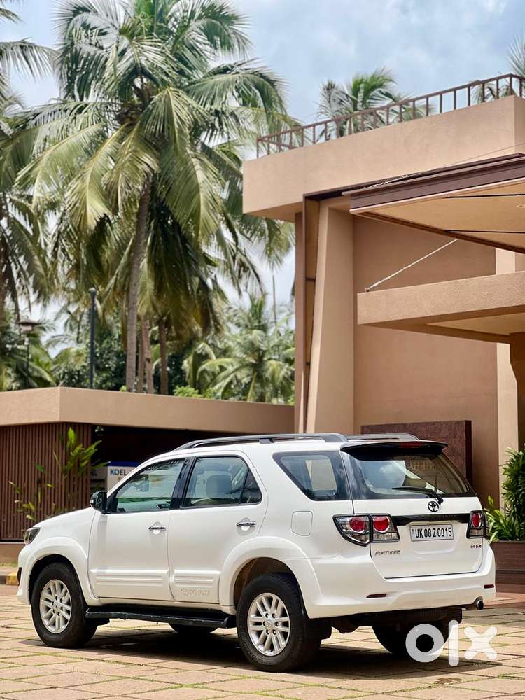 Toyota Fortuner 3.0 4x4 Manual, 2012, Diesel