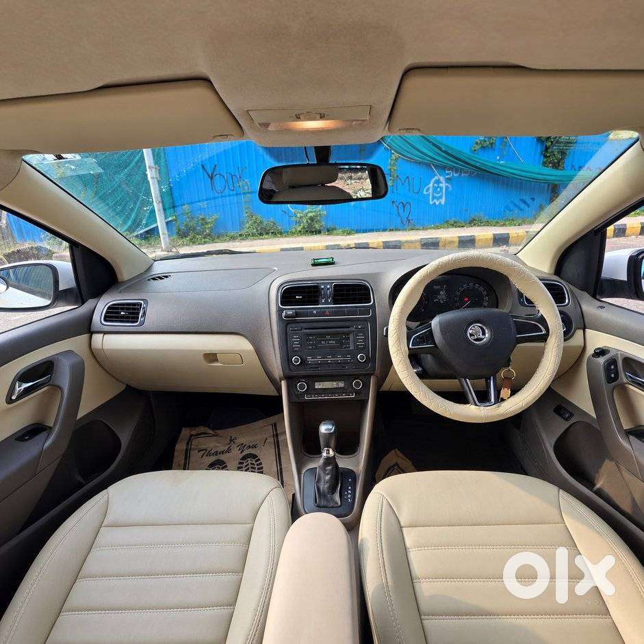 Skoda Rapid 1.6 Mpi At Elegance, 2016, Petrol