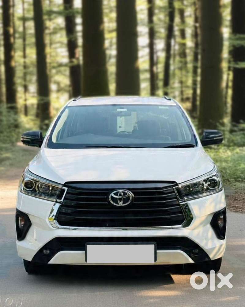 Toyota Innova Crysta 2022