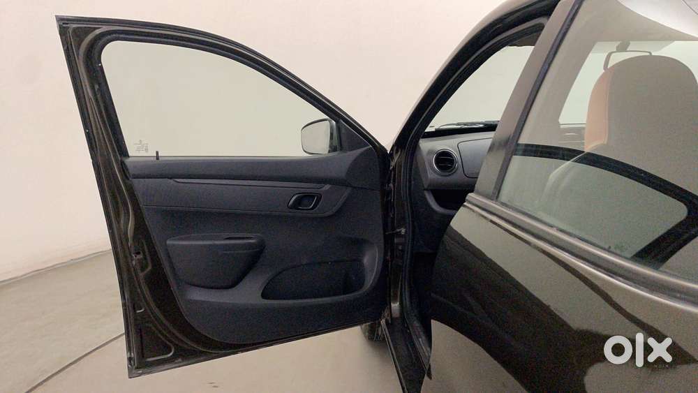 Renault Kwid 1.0 Rxt Amt, 2016, Petrol