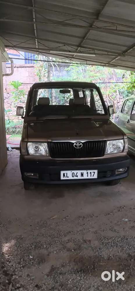 Good Conditioned Toyota Qualis