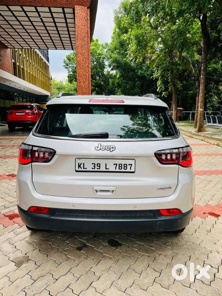 Jeep Compass 2.0 Longitude Option, 2017, Diesel