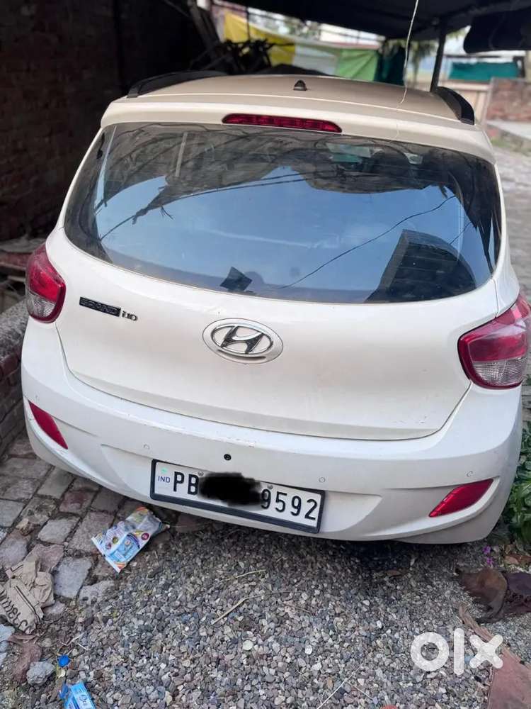 Hyundai Grand I10 2016 Diesel 131000 Km Driven