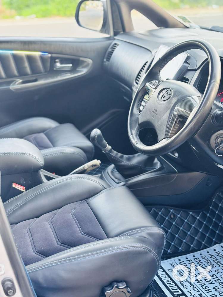 Toyota Innova 2.5 V 7 Str, 2013, Diesel