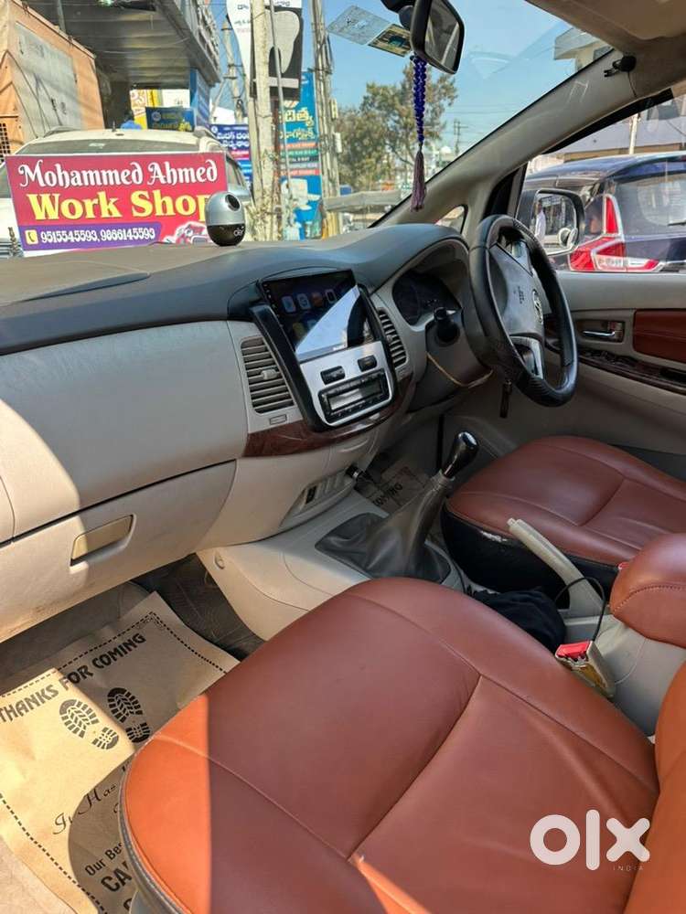Toyota Innova 2012 Diesel Well Maintained