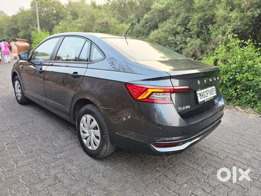 Skoda Slavia 2022 Petrol Well Maintained