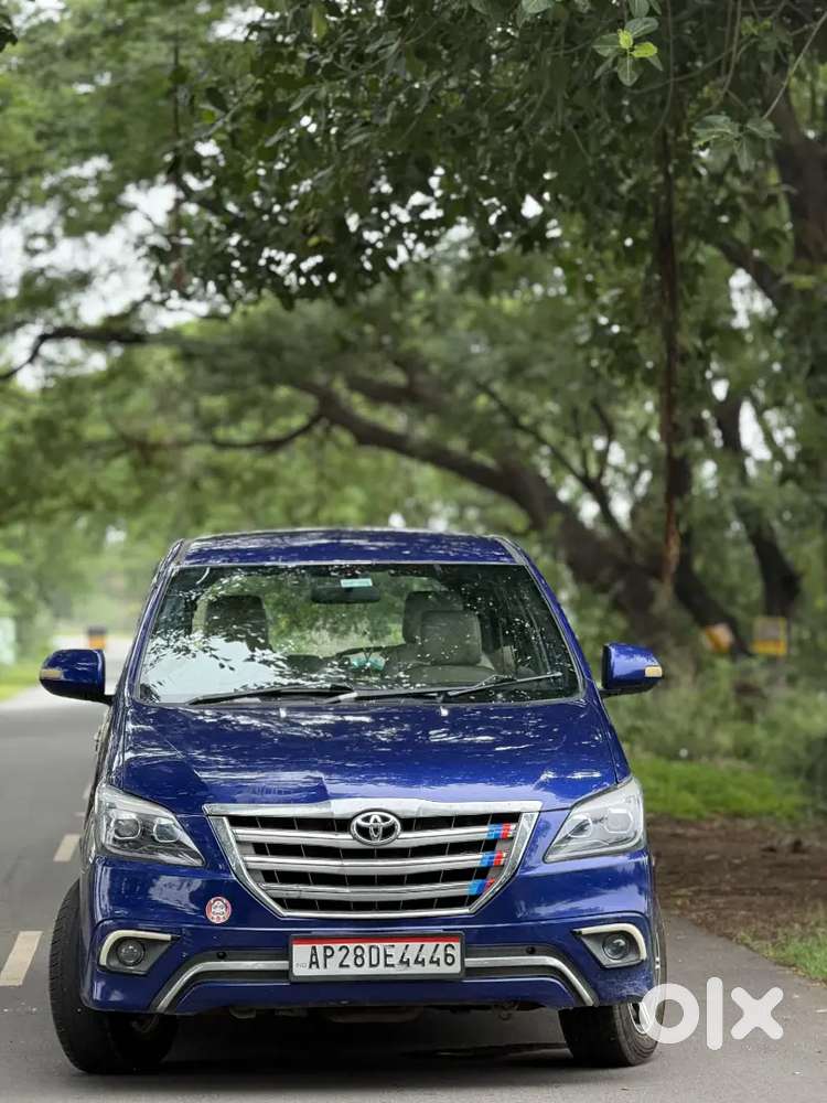 Toyota Innova 2.5 V 2010