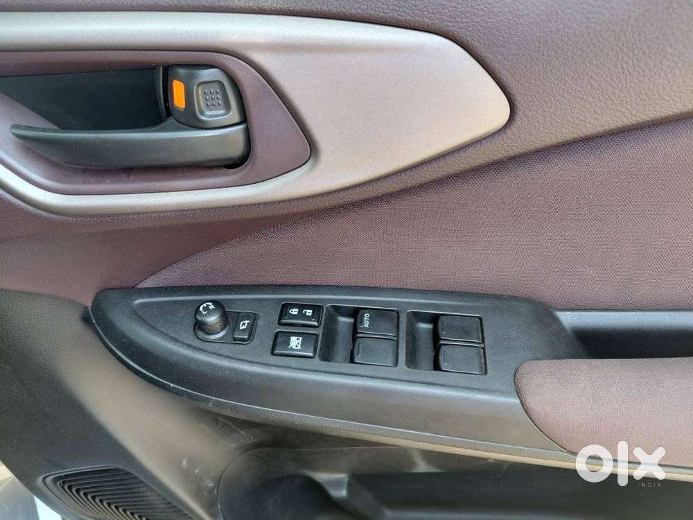 Maruti Suzuki Fronx Delta Plus 1.2 Mt, 2023, Petrol