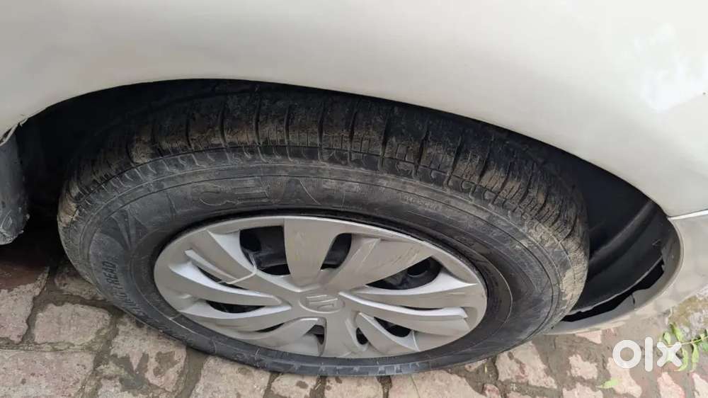 Maruti Suzuki Swift Dzire 2013