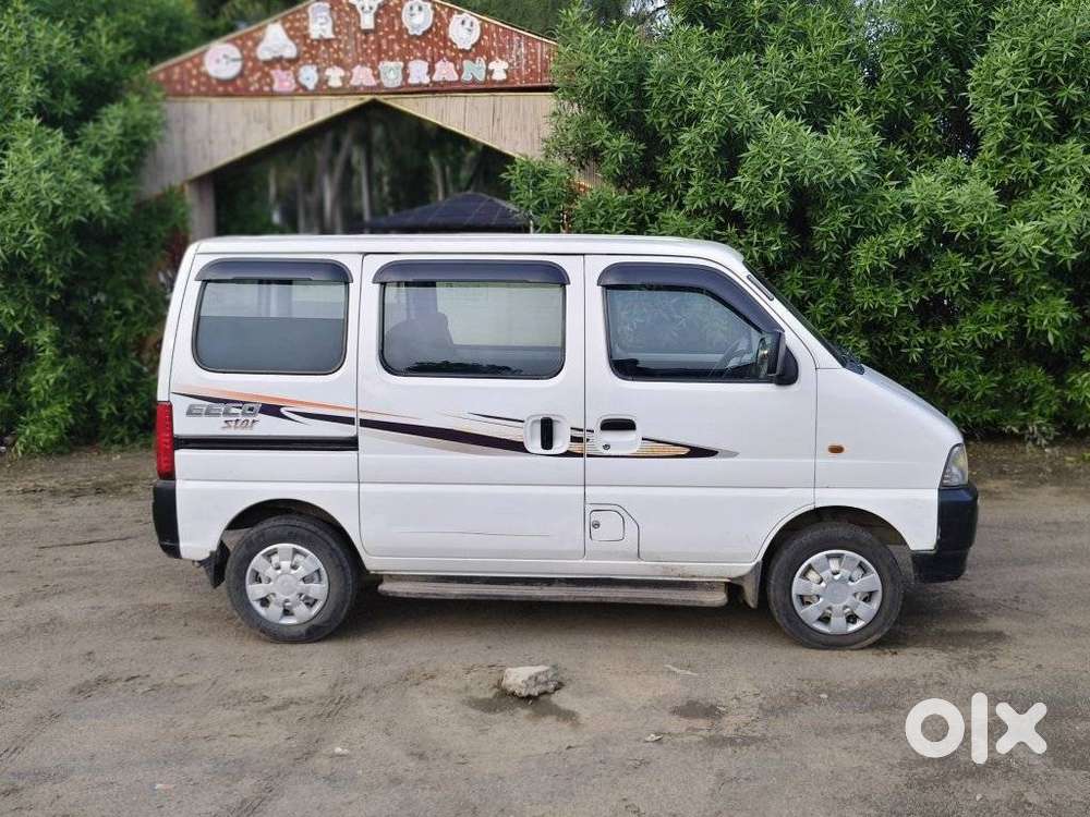 Maruti Suzuki Eeco Smiles 5 Seater Standard, 2017, Cng & Hybrids