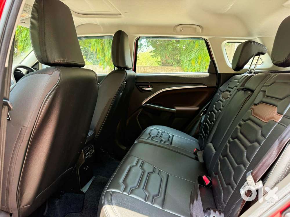 Maruti Suzuki Brezza 1.5 Zxi At Smart Hybrid, 2023, Petrol