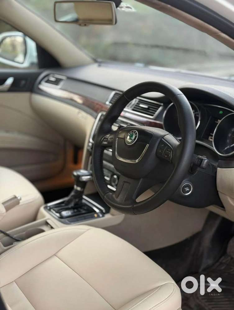 Skoda Superb 2013 Petrol First Owner