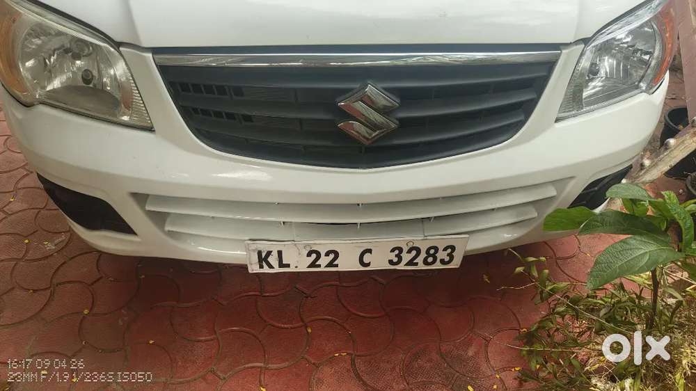 Battery New, Tyre ,ac Good, No Complaint, Smooth Driving