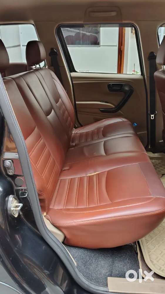 Mahindra Bolero Neo 2022 Variant N8