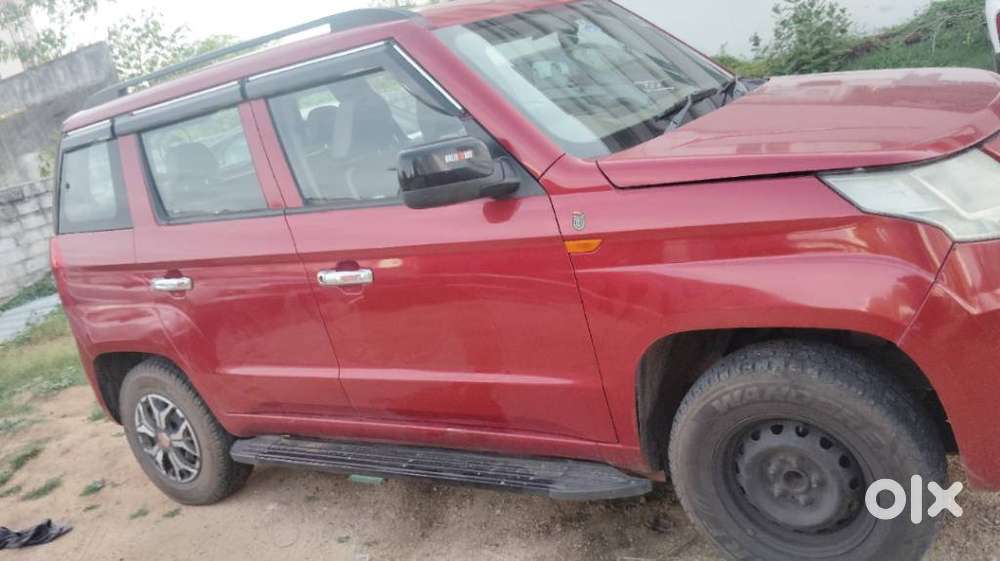 Mahindra Tuv 300 T6 Plus Amt, 2016, Diesel