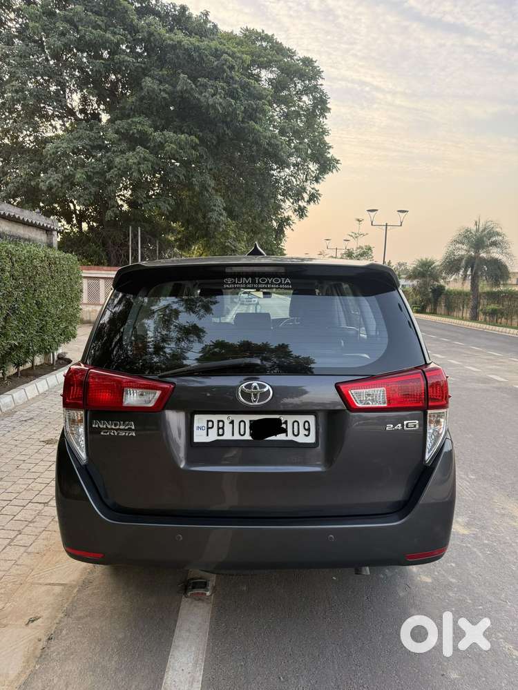 Toyota Innova Crysta 2.4 Gx Mt, 2016, Diesel