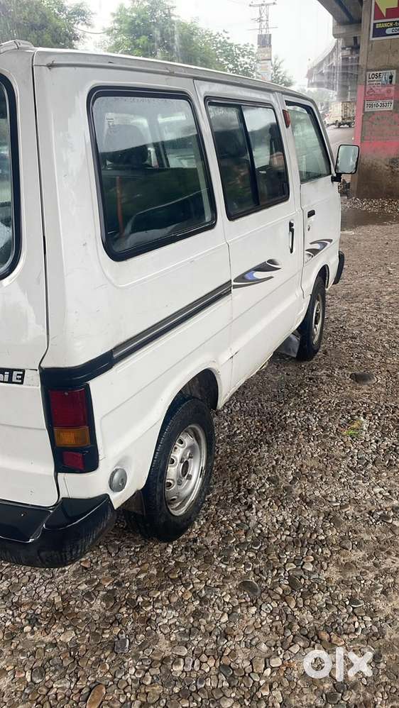 Maruti Suzuki Omni 2017 Petrol Well Maintained