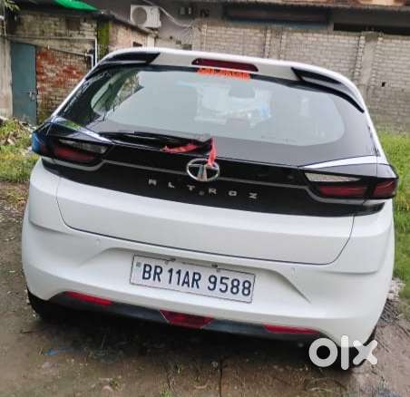 Tata Altroz 1.2 Xz Plus Dark Edition, 2020, Petrol