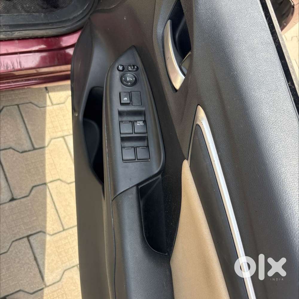 Honda Jazz V Cvt, 2016, Petrol