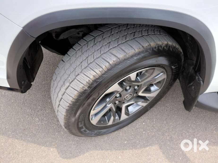 Toyota Fortuner Legender 4x2 At 2.8, 2024, Diesel