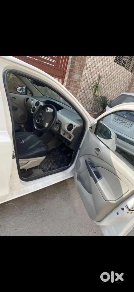Toyota Etios 2016 Cng & Hybrids 77580 Km Driven