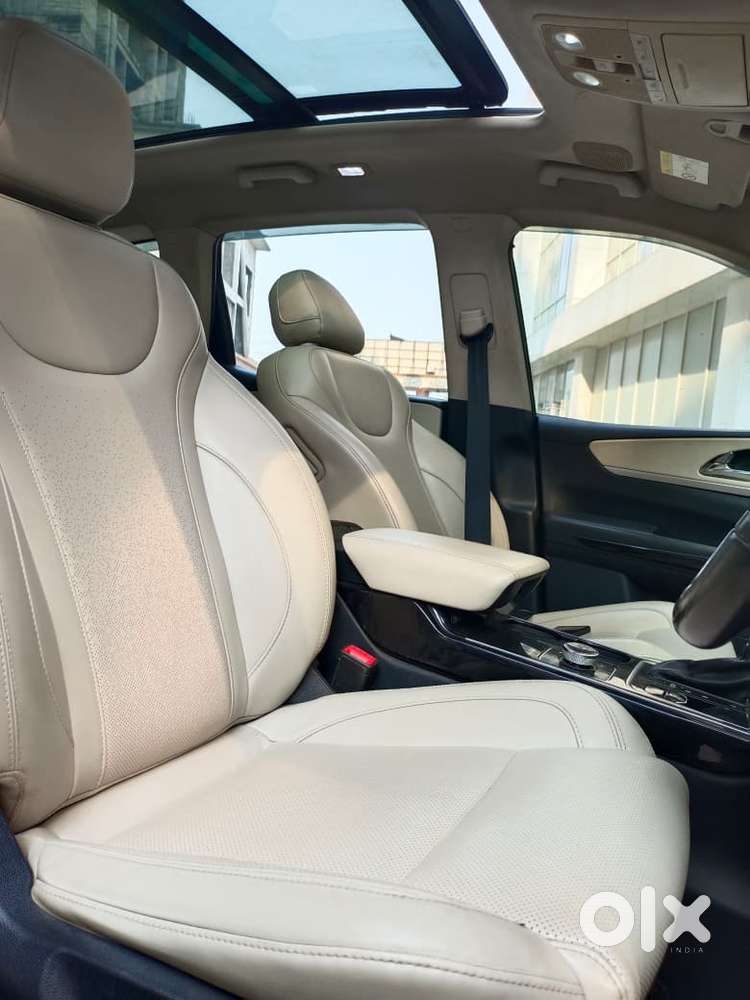 Mahindra Xuv700 2.2 Ax 7 Diesel At Str, 2022, Diesel