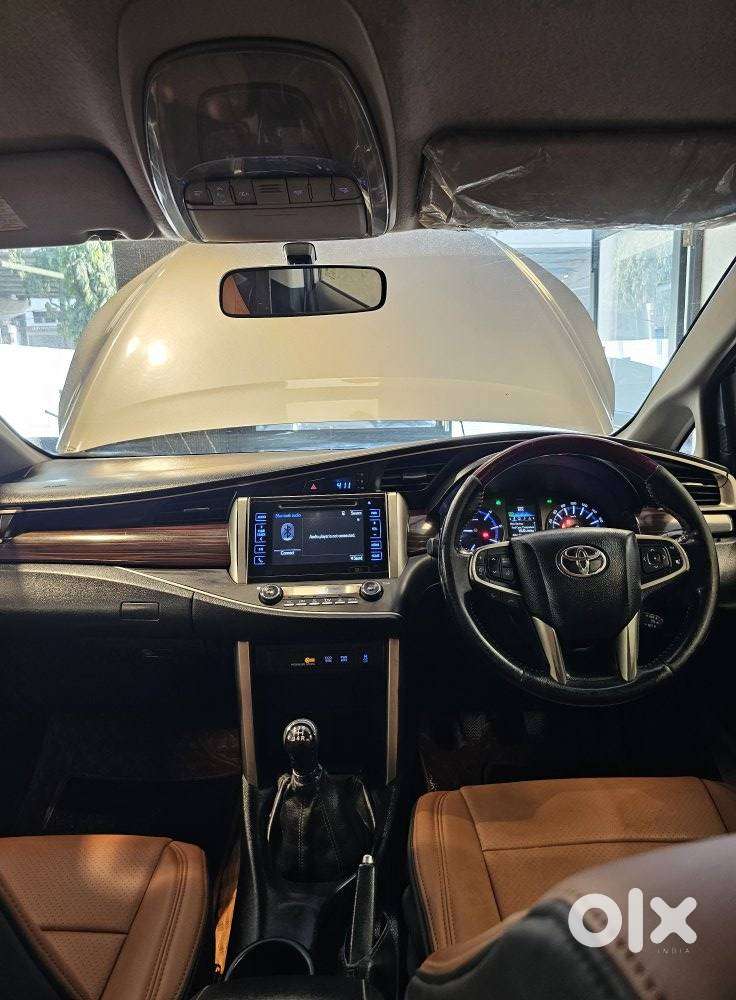 Toyota Innova Crysta Zx 2.4 Diesel 7 Seater, 2016, Diesel