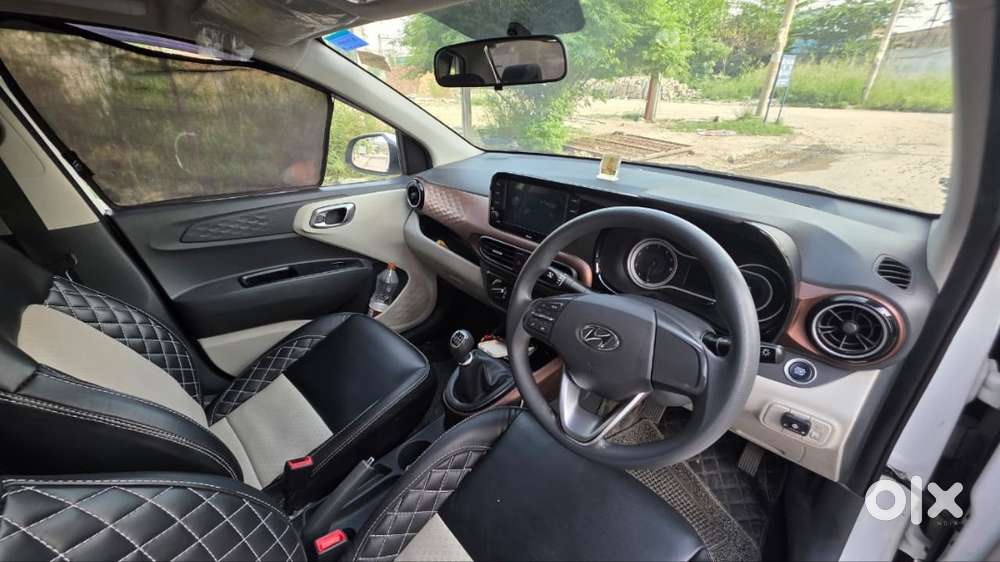 Hyundai Aura Cng 2022