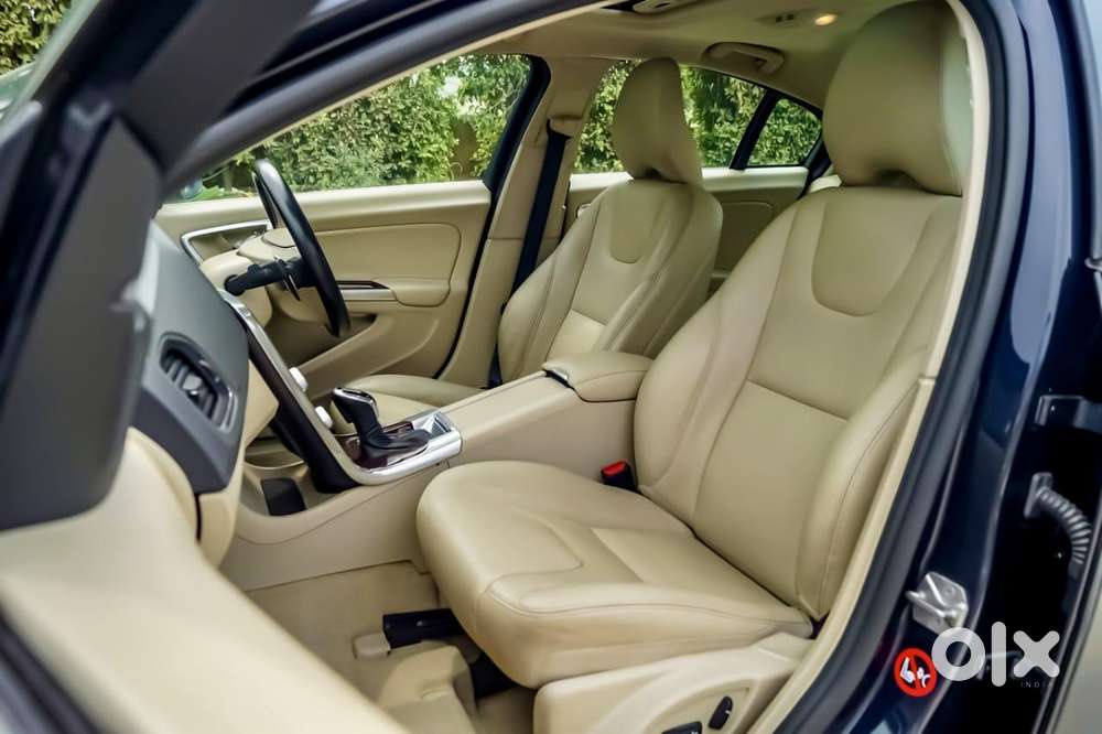 Volvo S60 D4 Momentum, 2018, Diesel