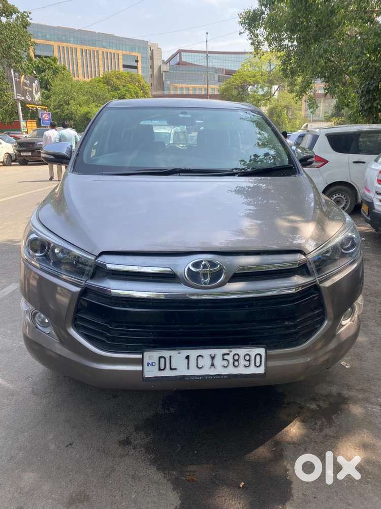 Toyota Innova Crysta 2.8z Automatic, 2017, Diesel