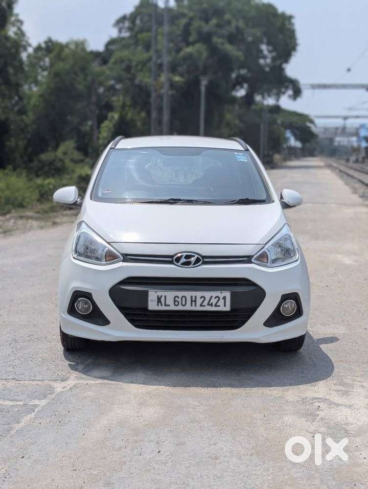 Hyundai Grand I10 2013-2016 Sportz, 2014, Petrol
