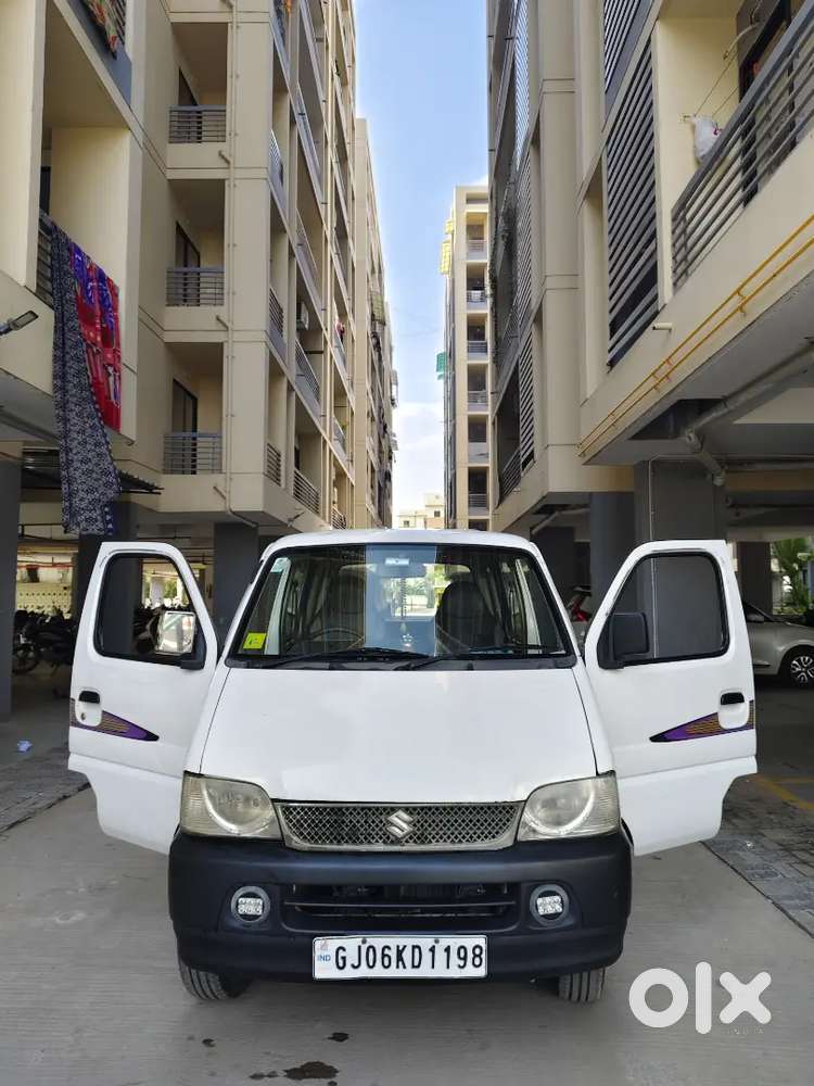 Maruti Suzuki Eeco 2016