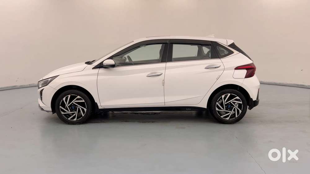 Hyundai New I20 1.2 Asta (o) Ivt, 2024, Petrol