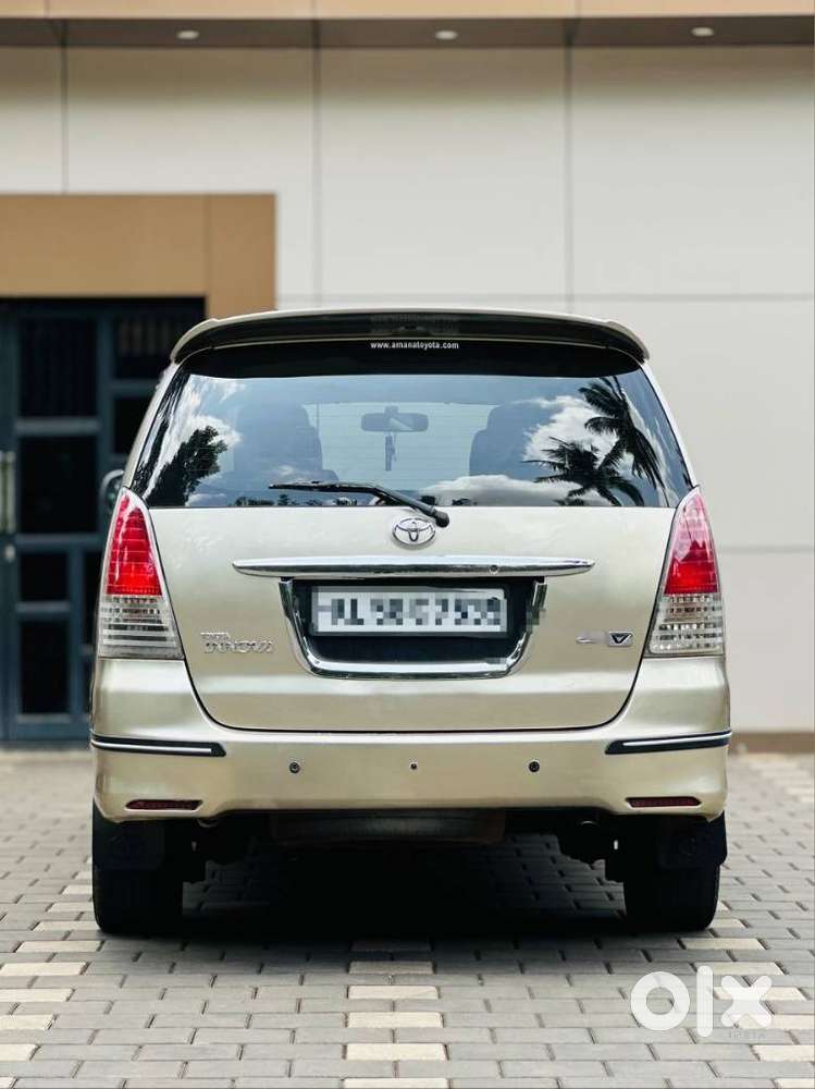 Toyota Innova 2.5 V 7 Str, 2010, Diesel