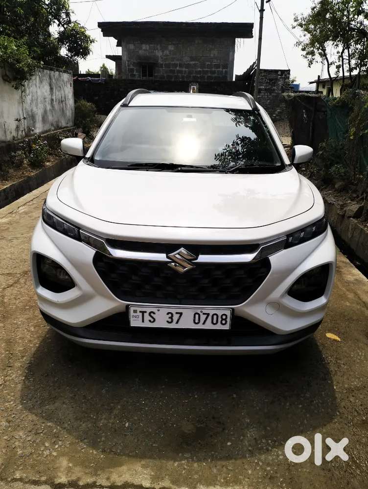 Maruti Suzuki Fronx 2023 Petrol Well Maintained